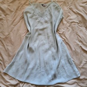 Vintage slip dress / nightwear